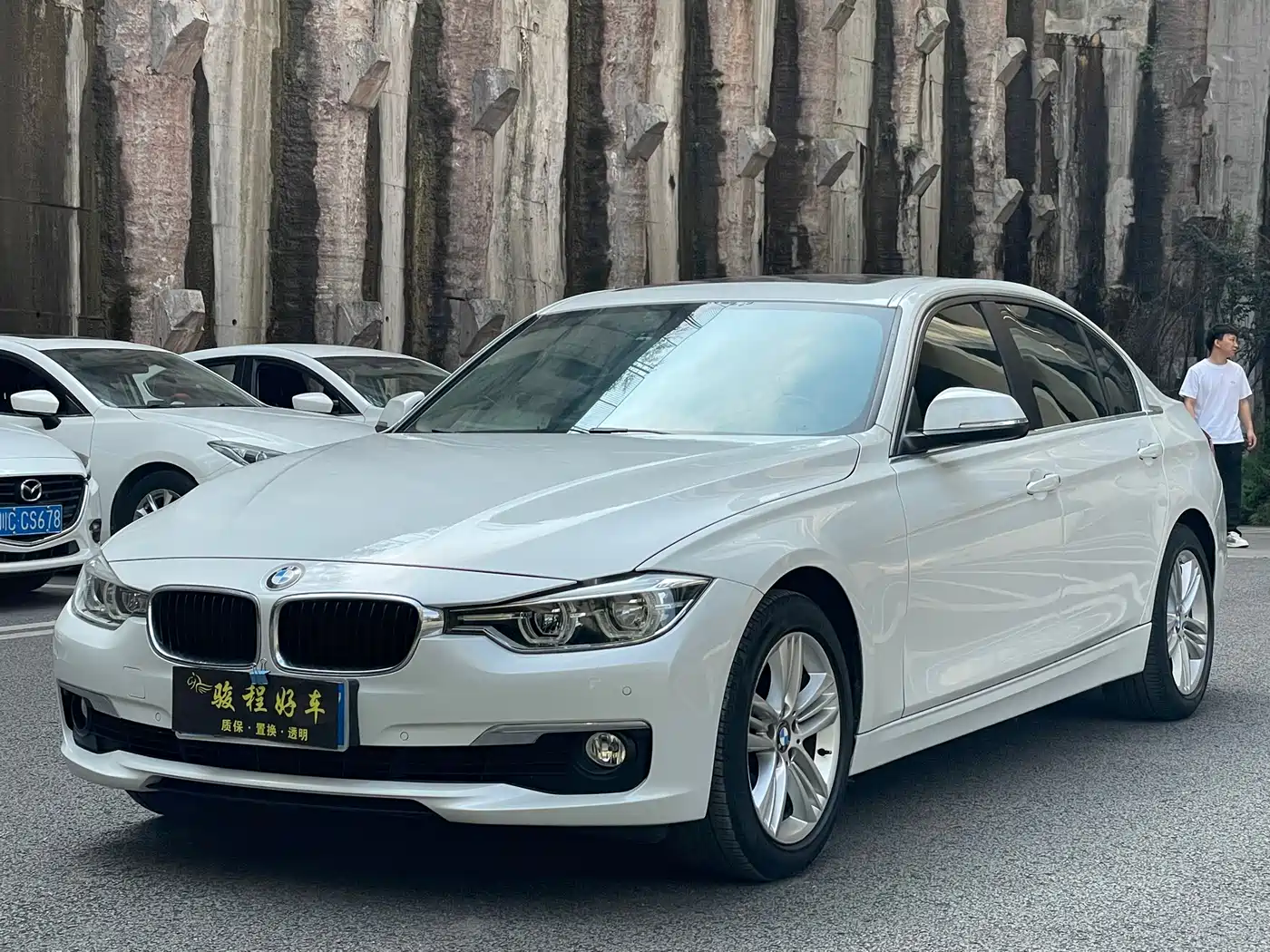 BMW 3 Series 2016 320Li Fashion Model