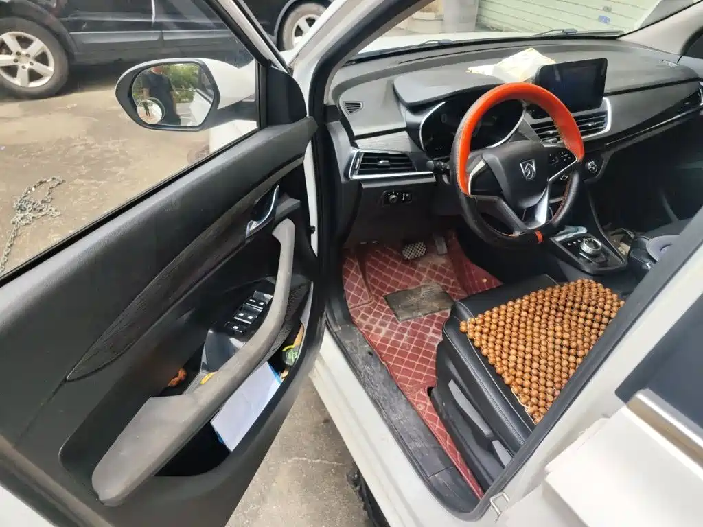 Baojun 360 2018 2018 1.5L Automatic Elite (China V)