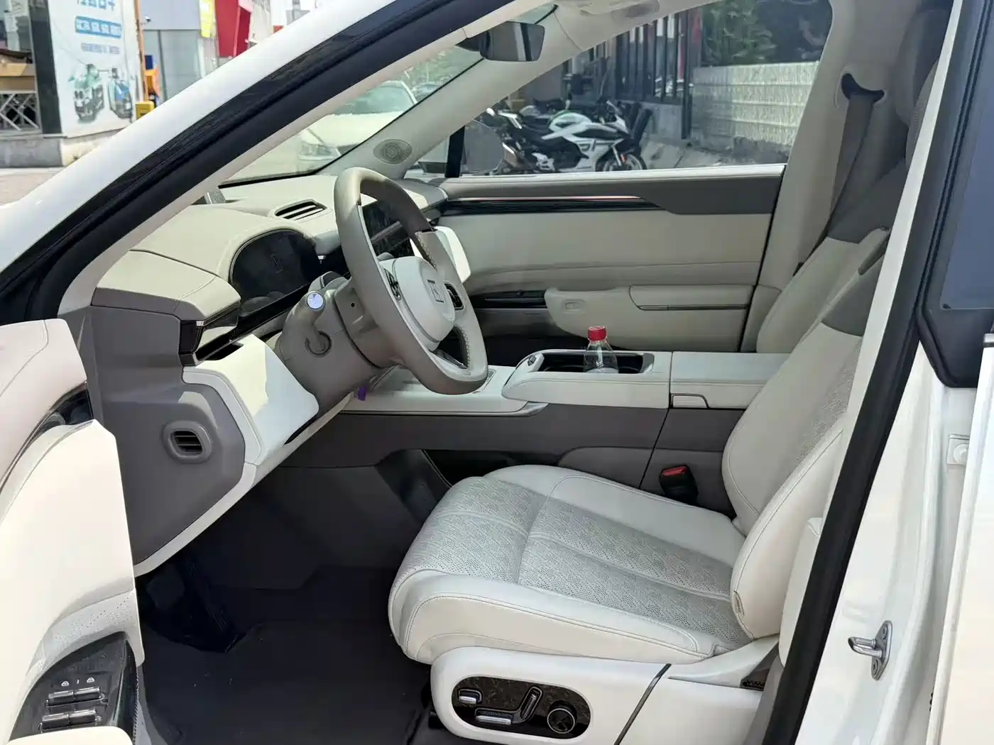 ZEEKR 7X 2025 2025 Model 75kWh RWD Smart Driving Edition
