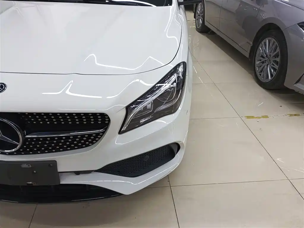 Mercedes-Benz CLA (Import) 2017 Facelift CLA 220 4MATIC фото 24