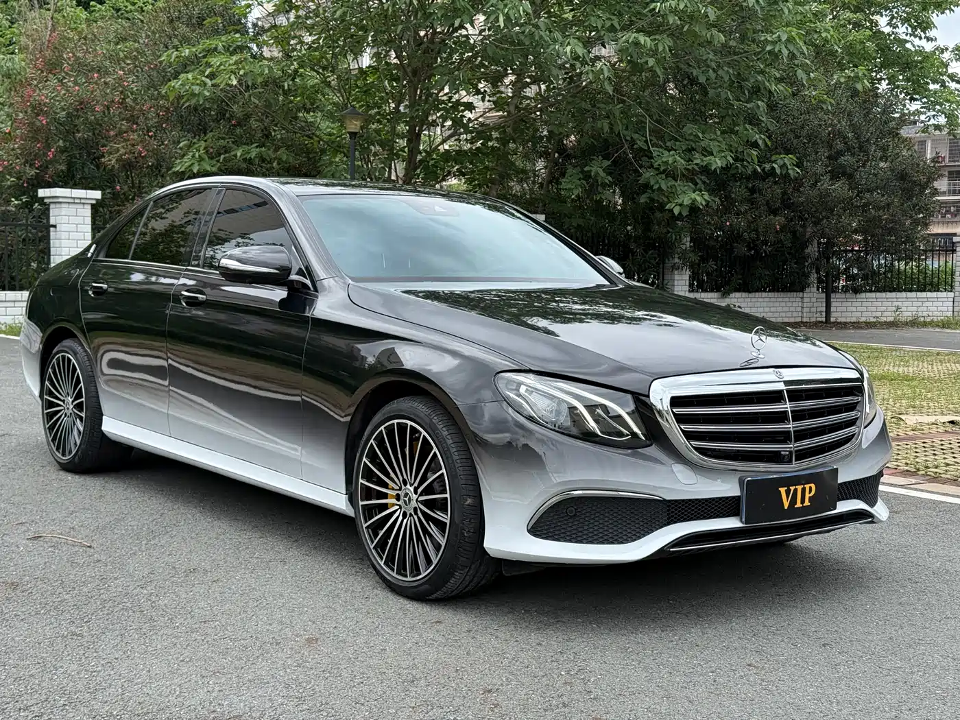 Mercedes-Benz E-Class 2017 E 300 Sport фото 3