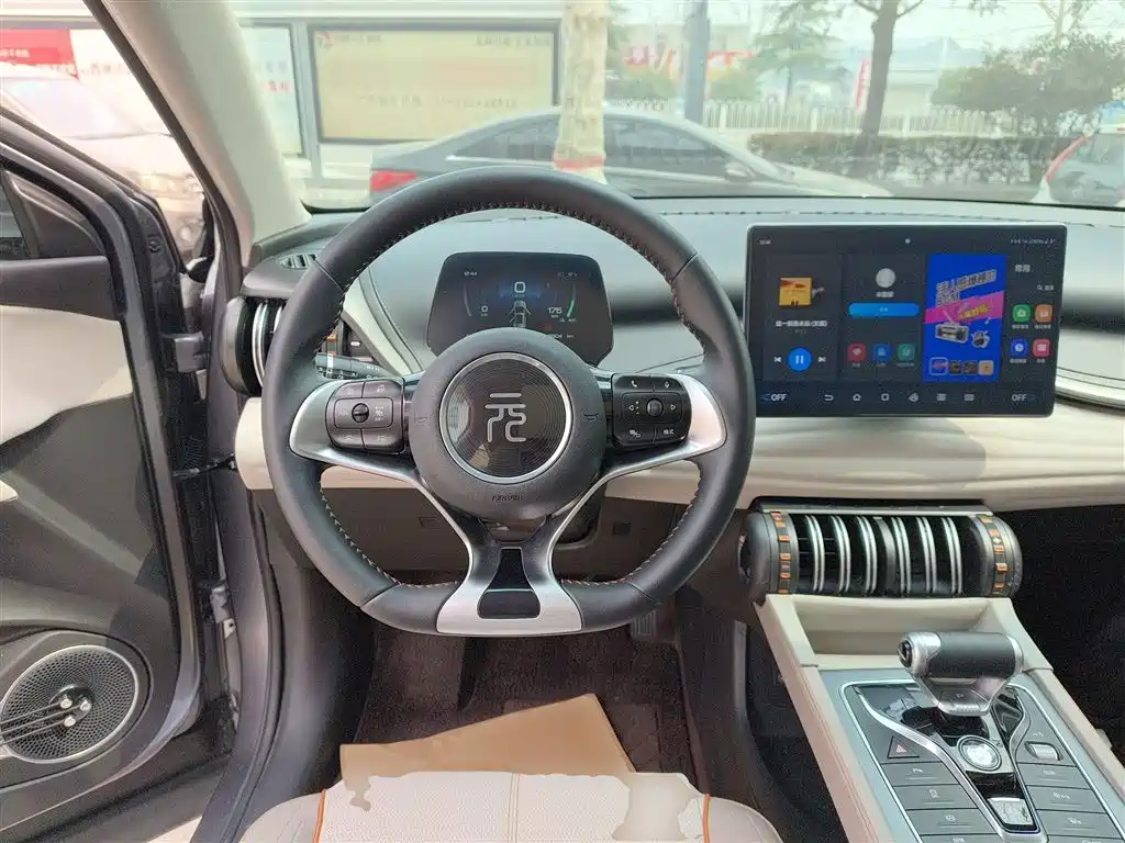 BYD Yuan PLUS 2024 Glory Edition 430KM Advanced фото 11