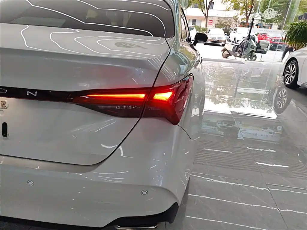 Toyota Avalon 2019 2.0L Luxury Edition (China VI) фото 24