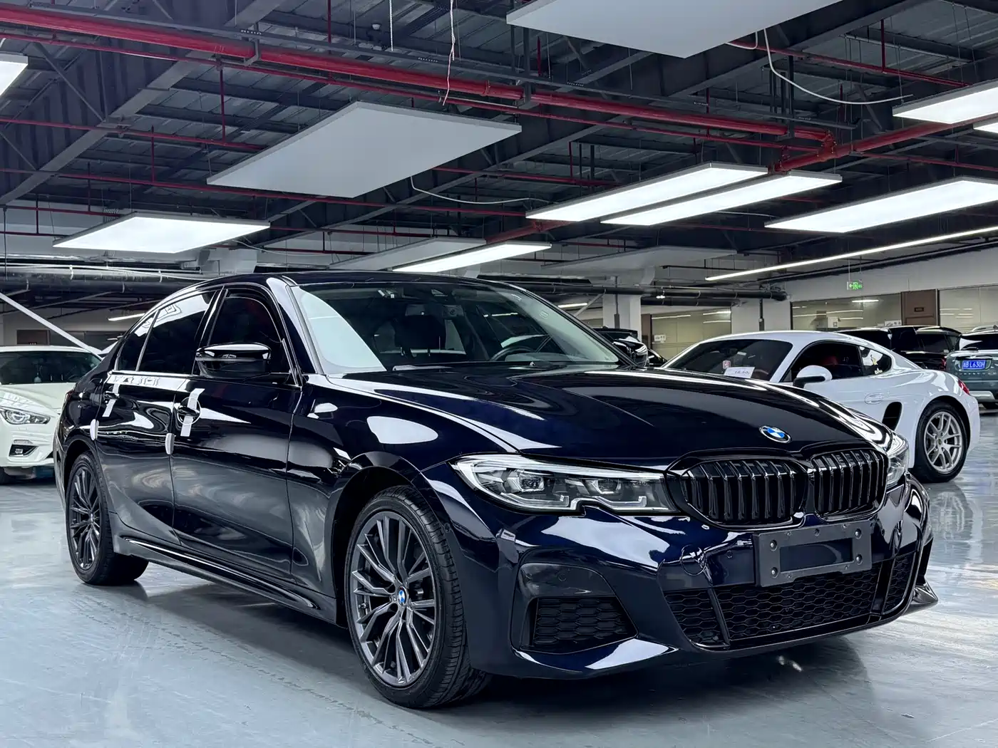 BMW 3 Series 2021 325Li M Sport Night Edition фото 3