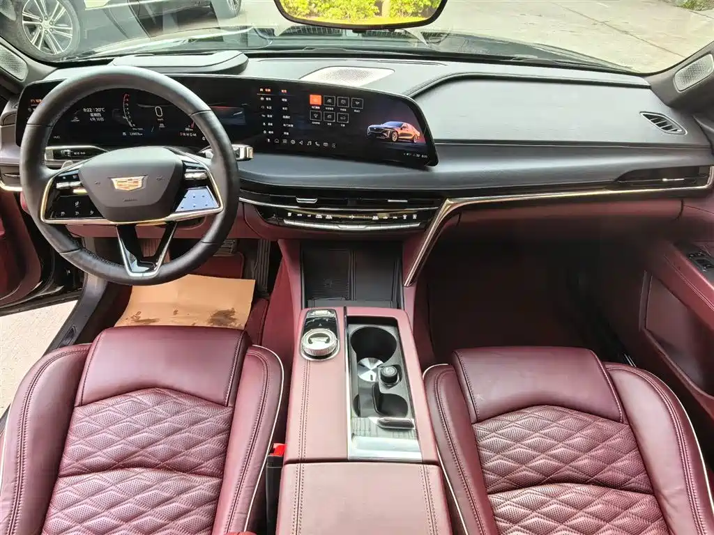 Cadillac CT6 2023 28T Platinum Model фото 9