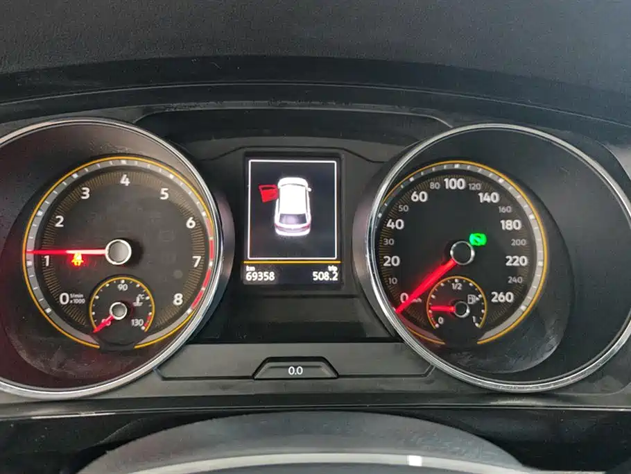 Volkswagen Tiguan L 2019 Facelift 330TSI Auto 2WD Smart Luxury China VI фото 14