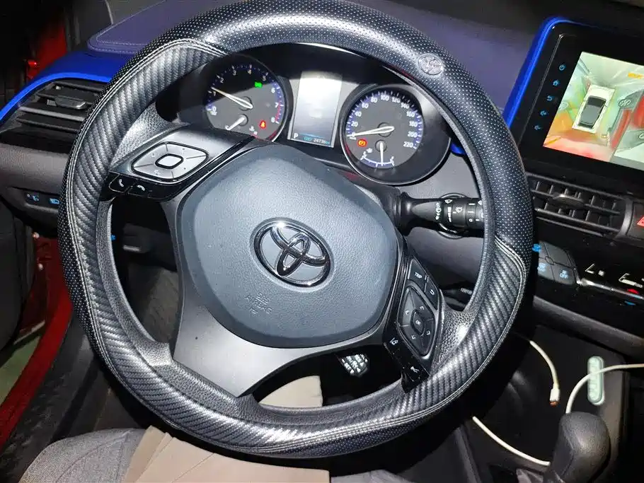 Toyota C-HR 2021 2.0L Comfort Edition фото 15