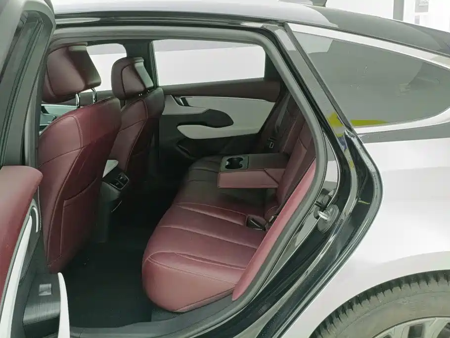 Buick LaCrosse 2025 2025 Model 28T Platinum Edition
