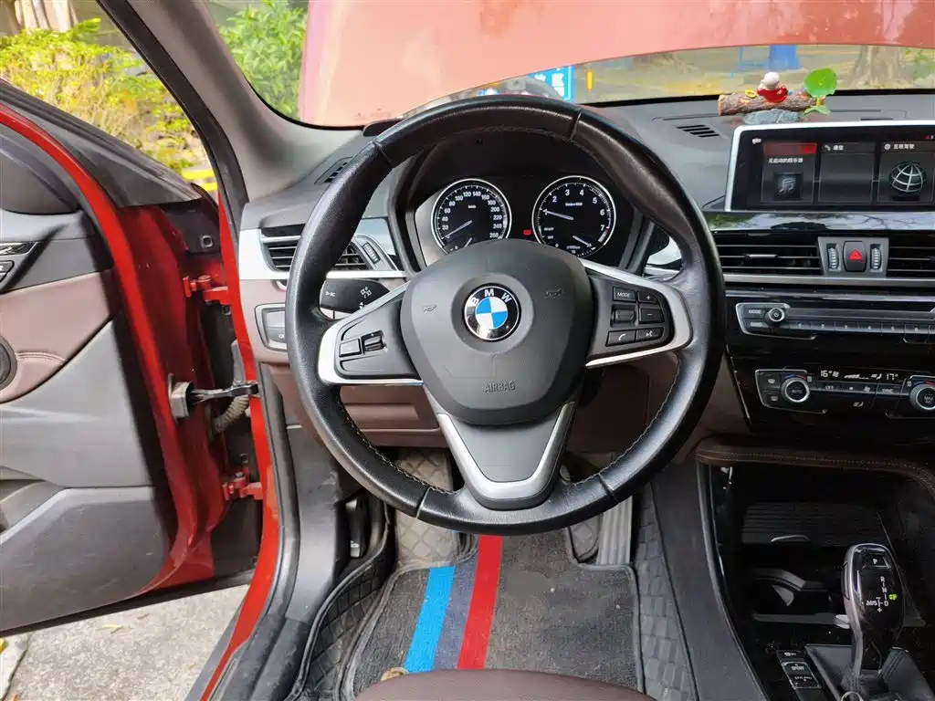 BMW X2 2020 sDrive20i M Off-Road Package фото 11