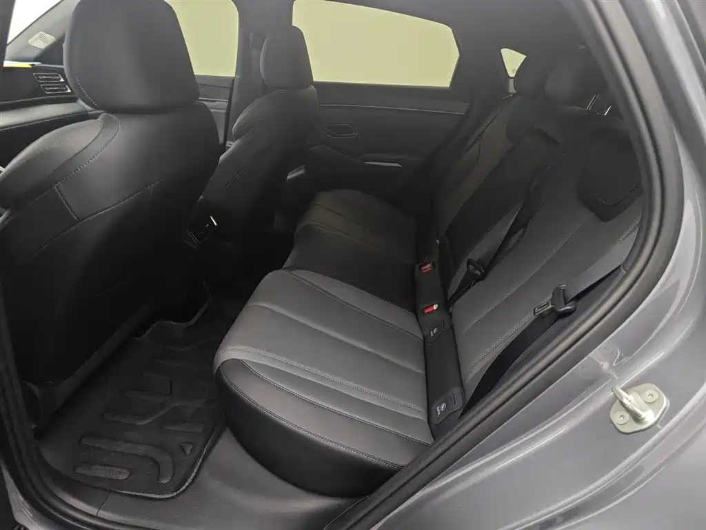 BYD Qin L 2025 DM-i Smart Drive Edition 120KM Surpassing фото 13
