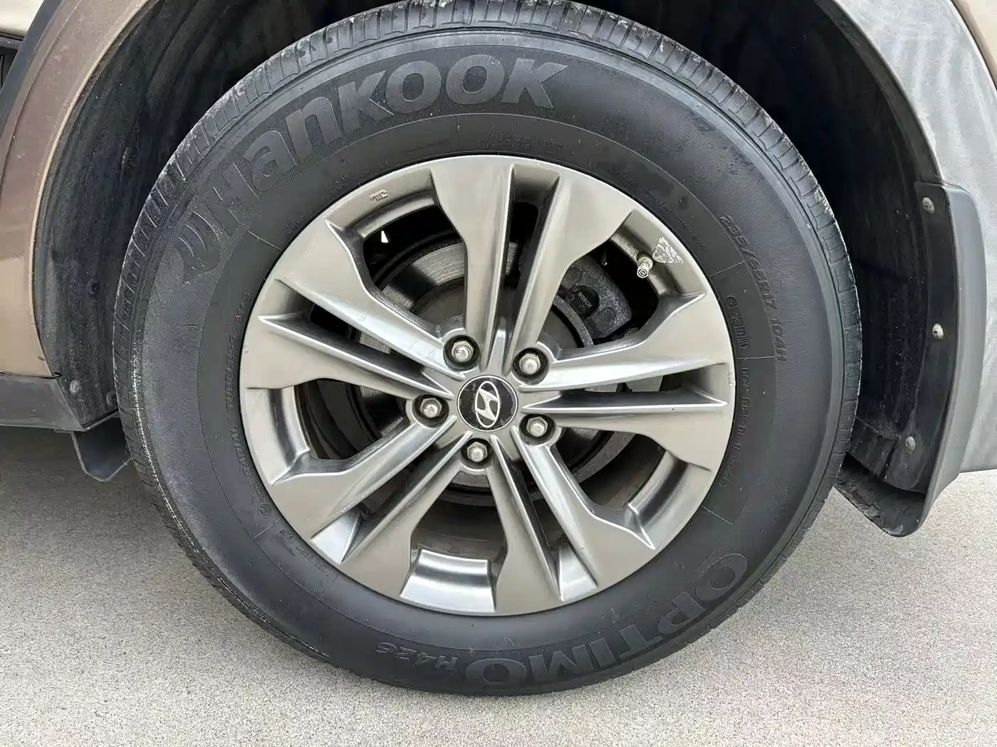 Hyundai Santa Fe 2013 Model 2.4L Automatic 2WD Smart фото 20