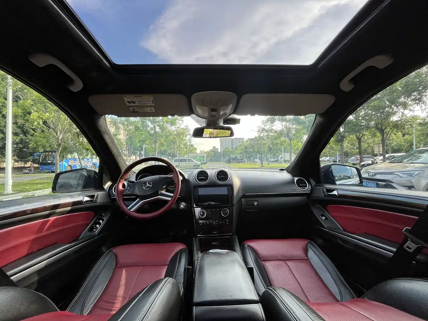 Mercedes-Benz GL-Class фото 20