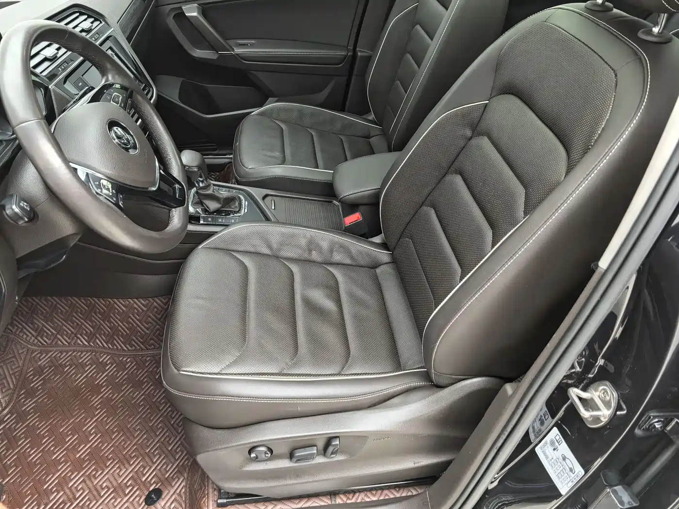 VOLKSWAGEN TIGUAN L NEW ENERGY