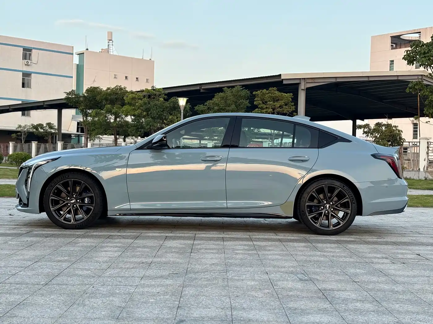 Cadillac CT5 2025 Model 28T Track Performance Edition + Peak Track Package фото 12