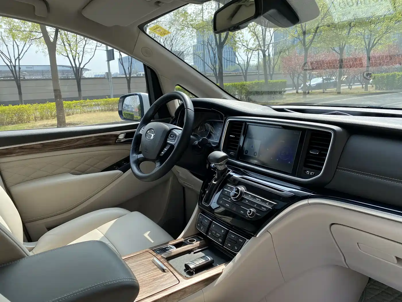 GAC Trumpchi Trumpchi M8 2018 320T Premium Edition фото 5