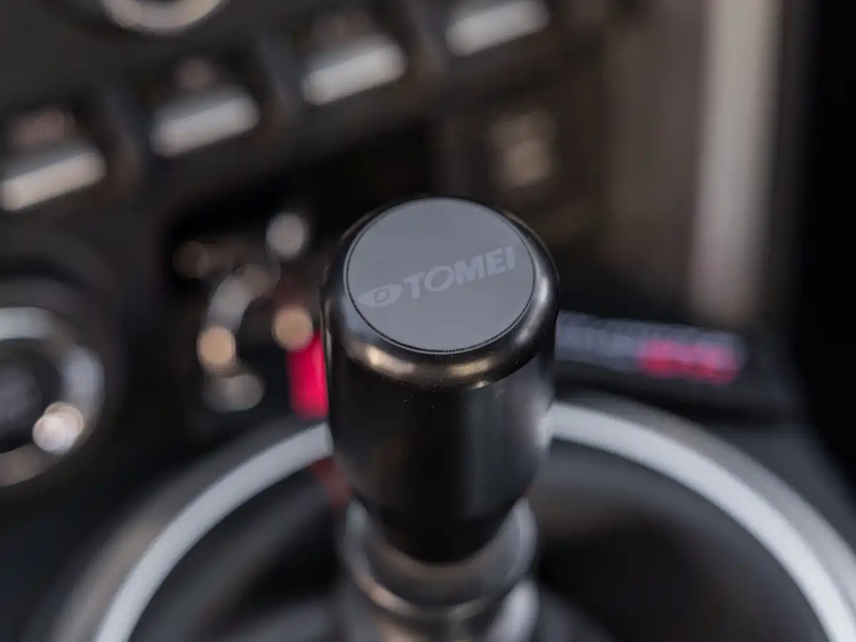 Subaru BRZ 2015 2.0i Manual фото 19