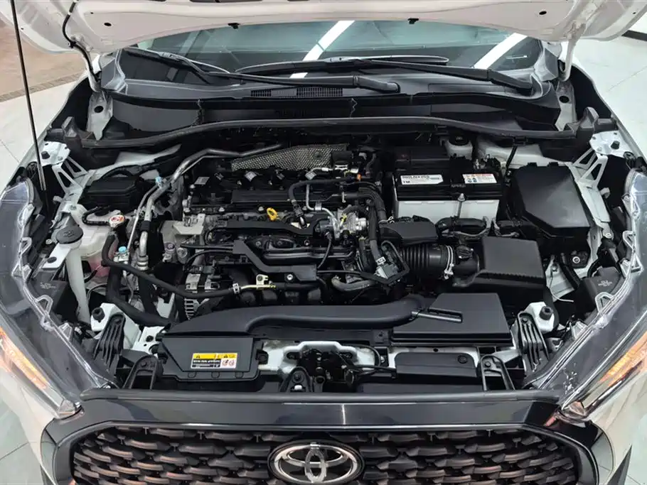 Toyota Corolla Cross 2024 2.0L Smart Hybrid Dual Engine Pioneer Edition фото 10