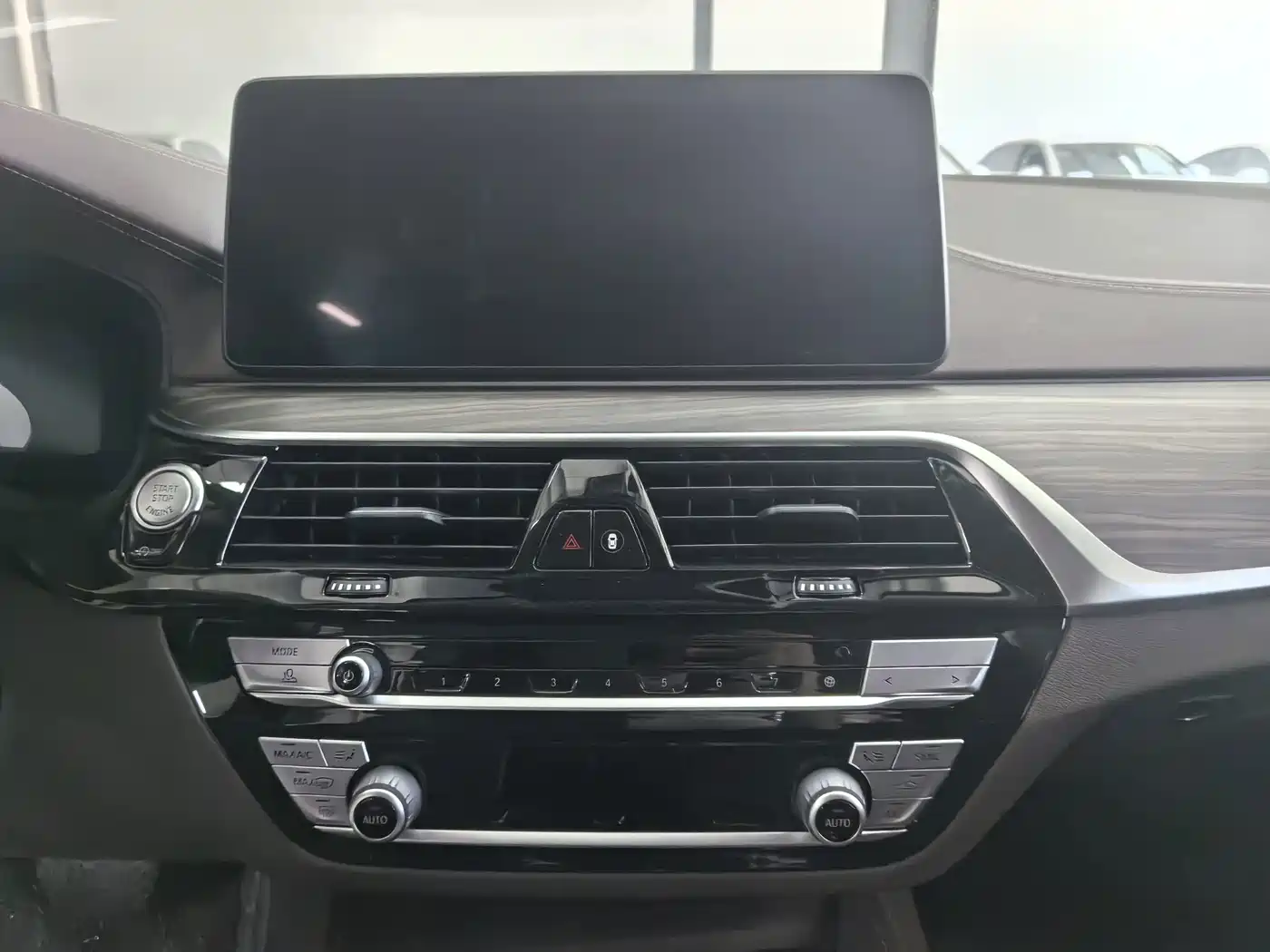 Фото 27 - BMW 5 Series