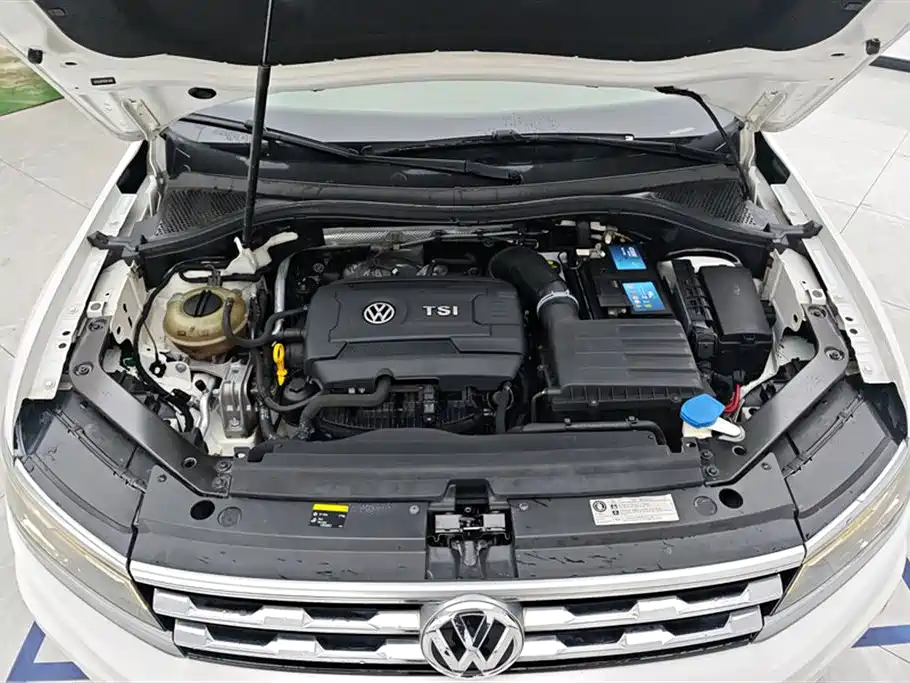 Volkswagen Tiguan L 2017 330TSI Automatic 2WD Flagship Edition фото 10