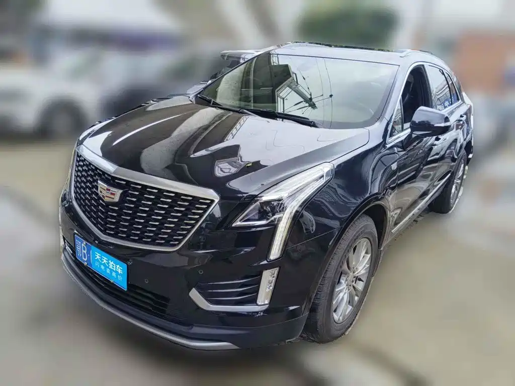 Фото 1 - Cadillac XT5