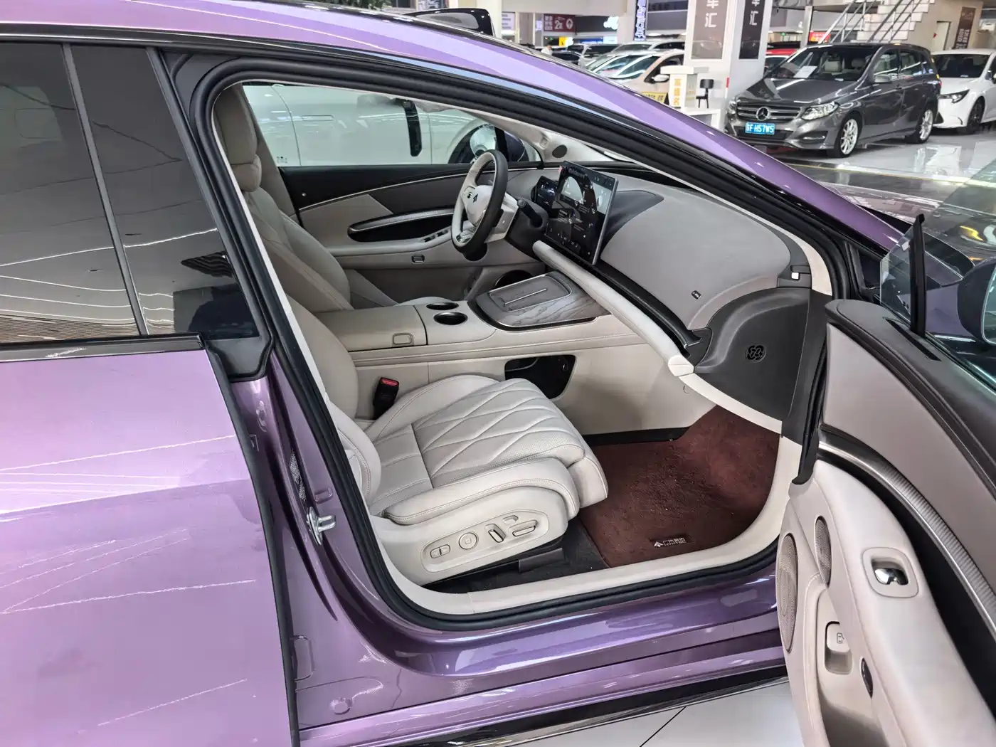 GAC Haobo Hyper A8 2026 2025 Base Model