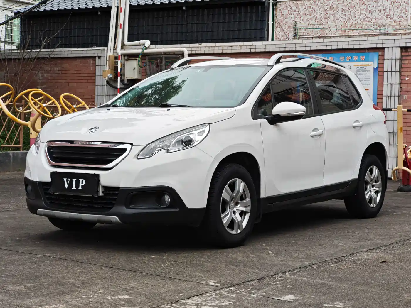 Peugeot 2008 2014 1.6L Automatic Trend Edition