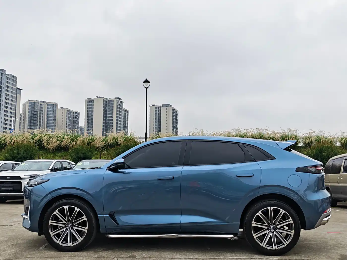 CHANGAN UNI-K