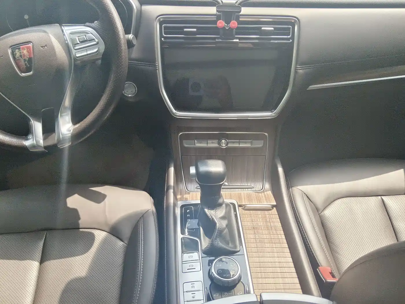 Roewe RX8 2018 2018 30T Intelligent Internet 4WD Supreme Edition