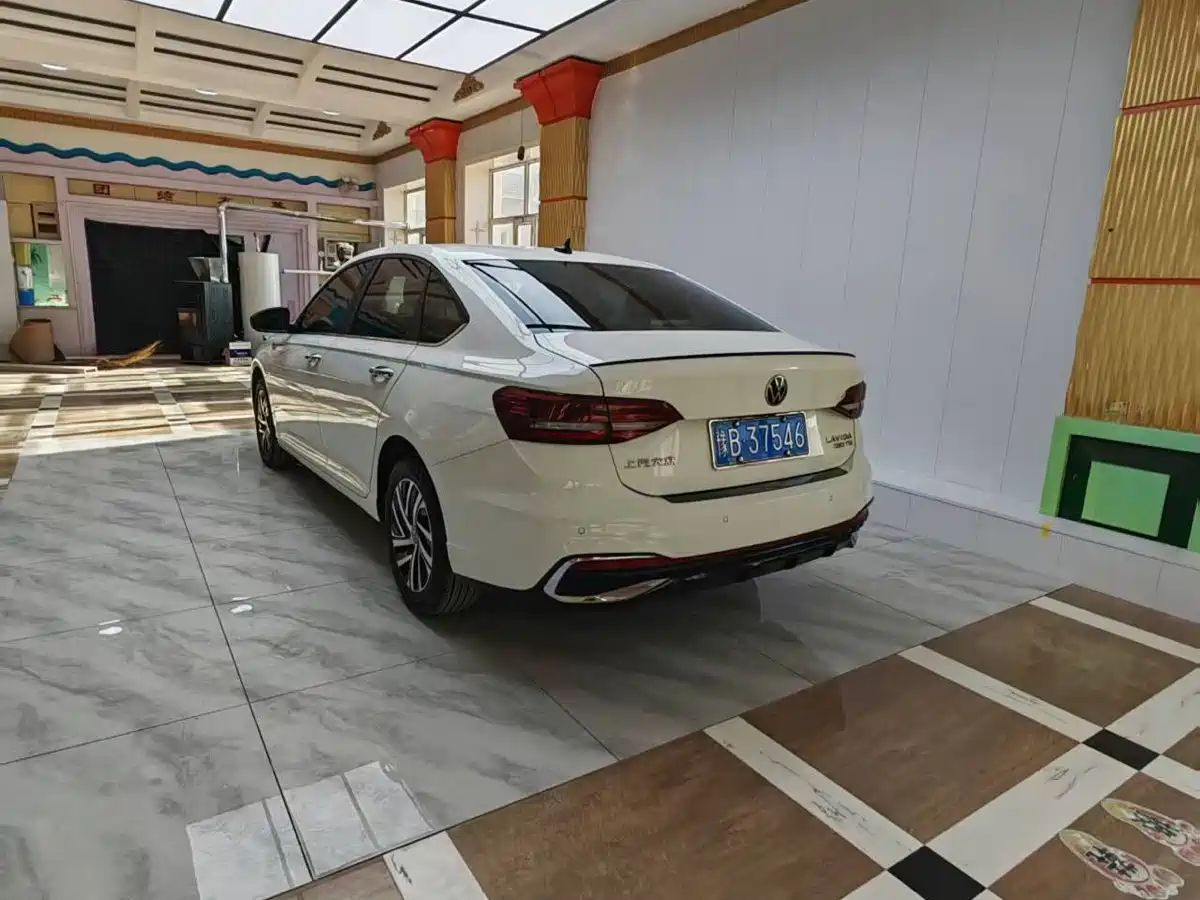 Volkswagen Lavida 2023 280TSI DSG Starlight Comfort Edition фото 8
