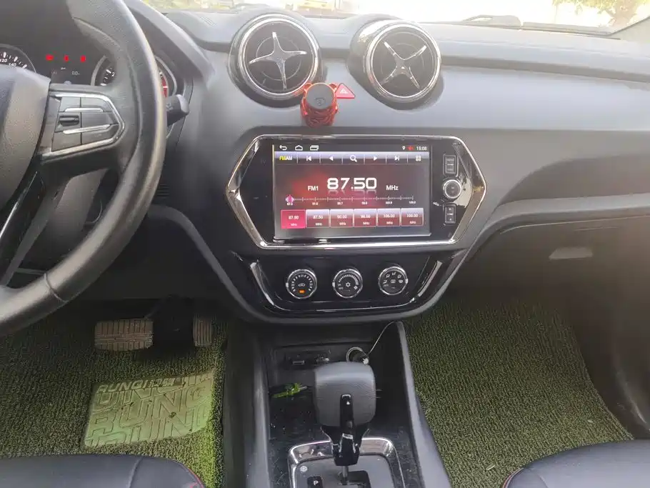 Soueast DX3 2018 2018 1.5T CVT Premium