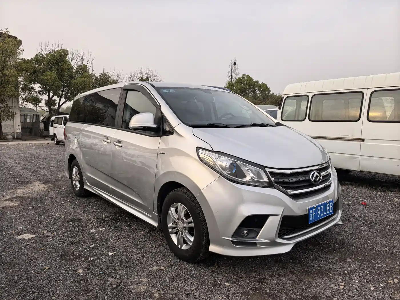 SAIC Maxus Maxus G10 2019 PLUS 2.0T Auto Elite China VI фото 3