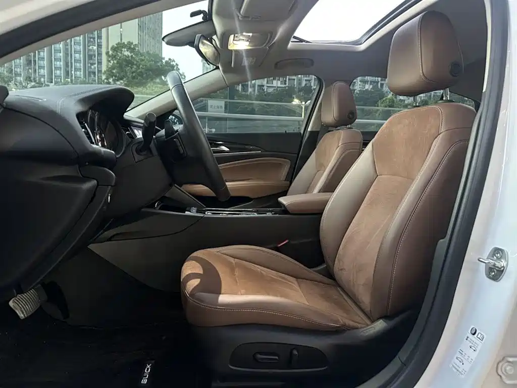 Buick Regal 2021 552T Elite фото 12