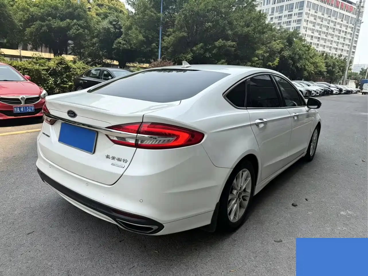 FORD MONDEO
