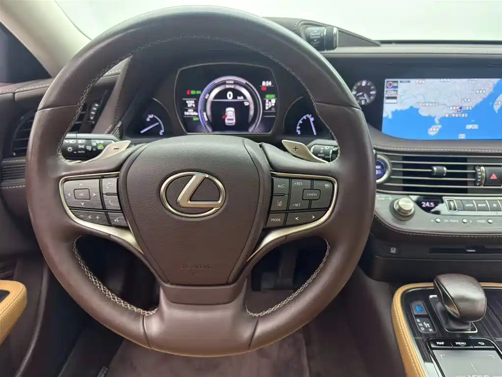 Lexus LS 2020 500h Excellence (China V) фото 5