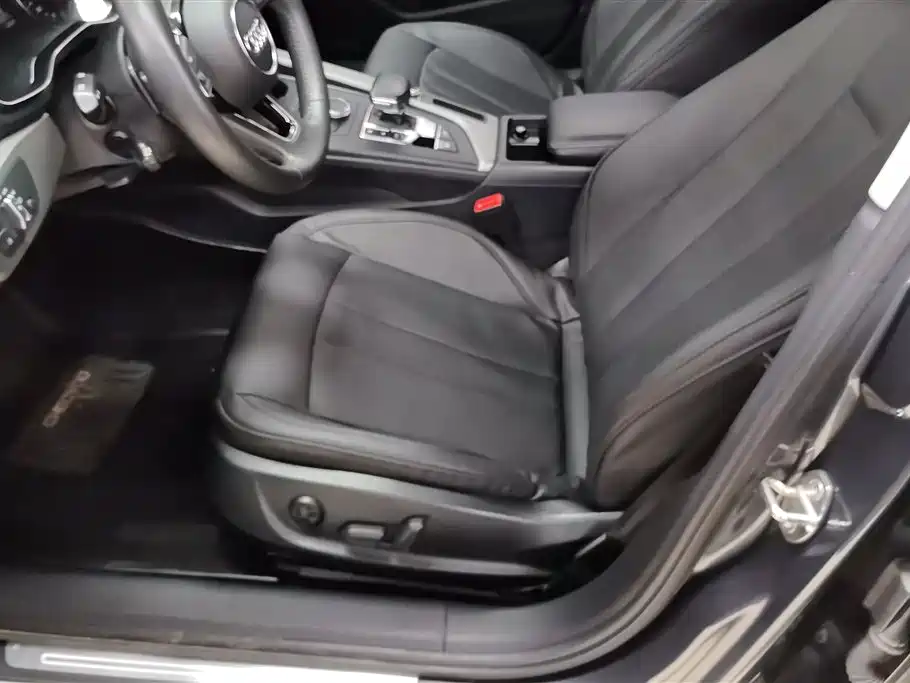 Audi A4L 2019 40 TFSI Progressive (China VI) фото 9