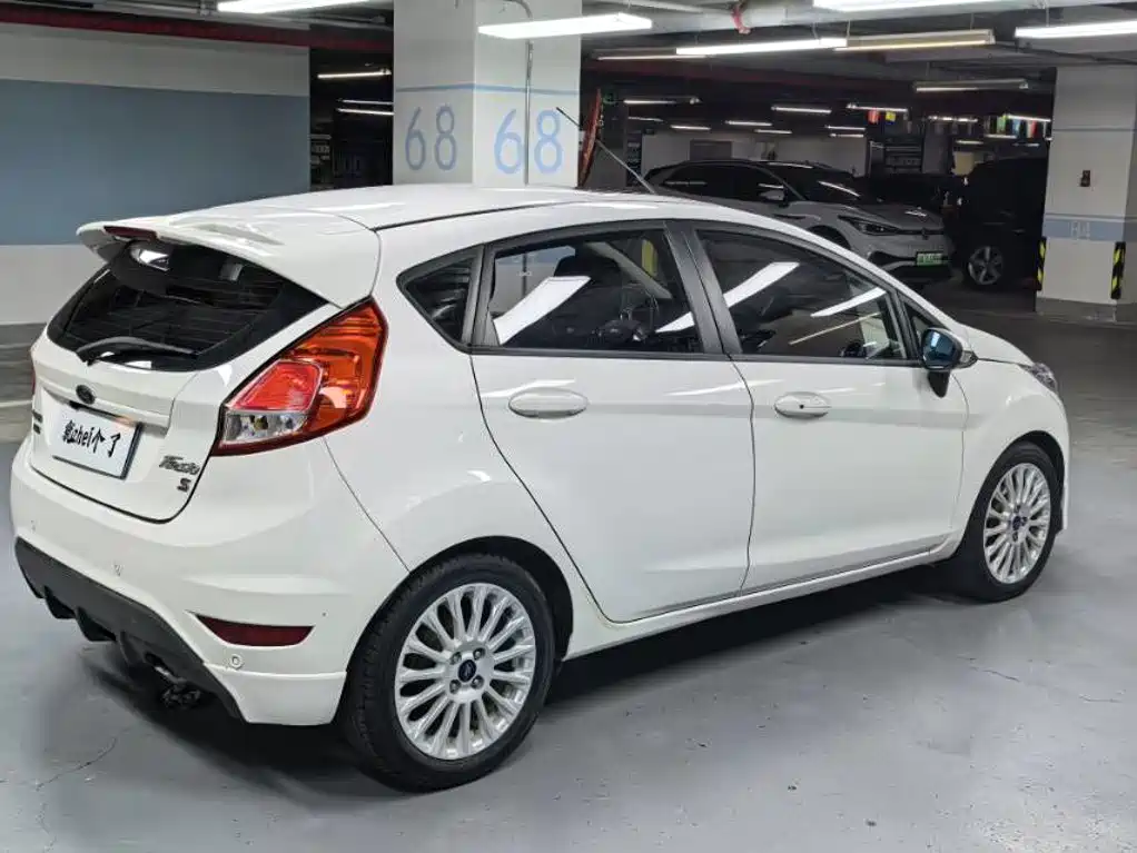 Ford Fiesta 2016 2014 Hatchback 1.0 GTDi Automatic Sport