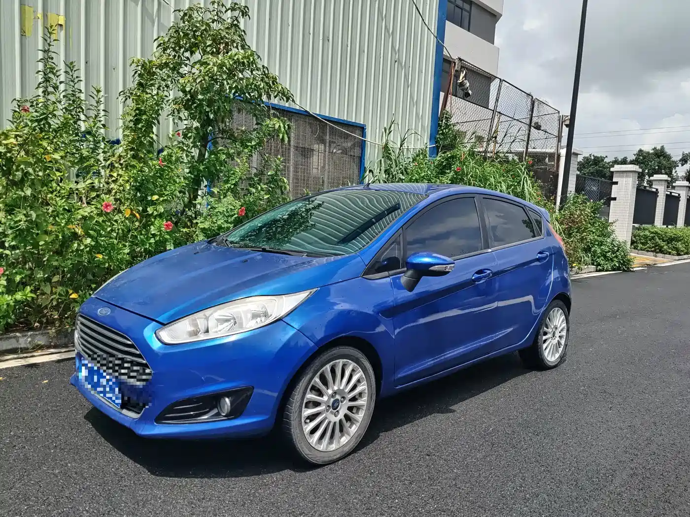 Фото 1 - Ford Fiesta