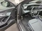 Фото 16 - Audi Q6L e-tron