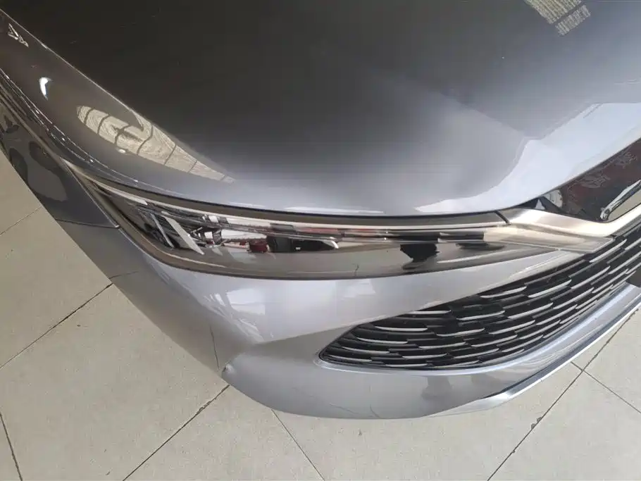 BYD Qin L 2024 DM-i 80KM Leading Edition фото 5