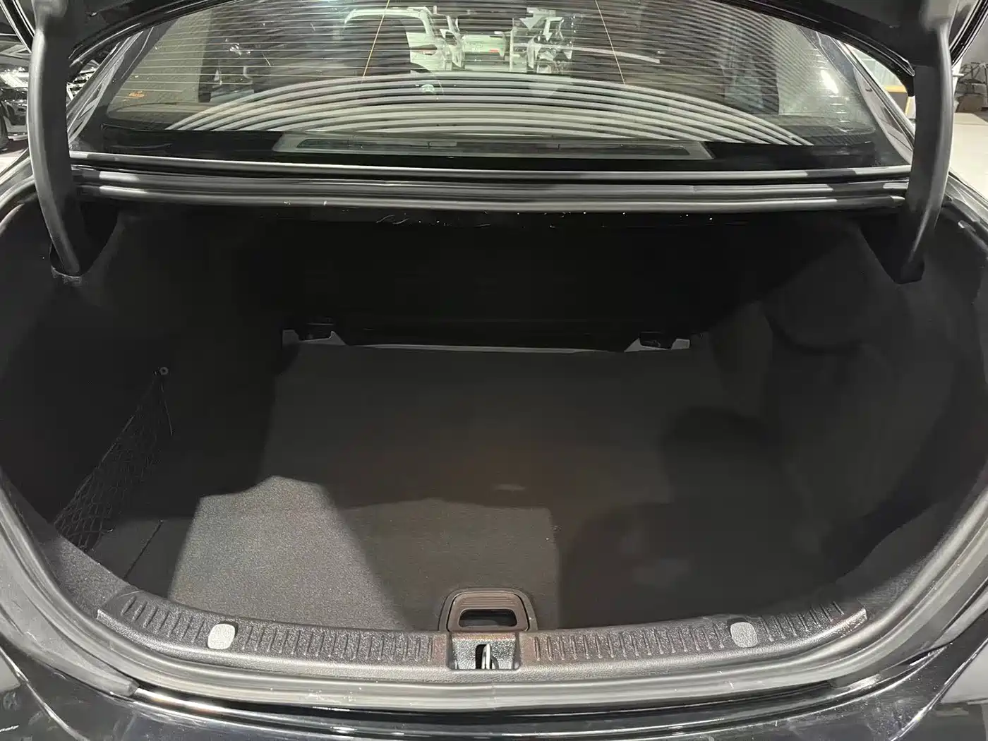 Mercedes-Benz E-Class 2022 Second Facelift E 300 L Fashion фото 18
