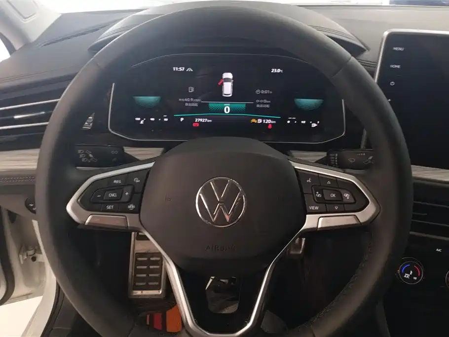 Volkswagen Sagitar 2023 300TSI DSG Leap Edition фото 15