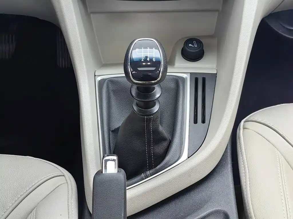 Фото 13 - Buick Excelle