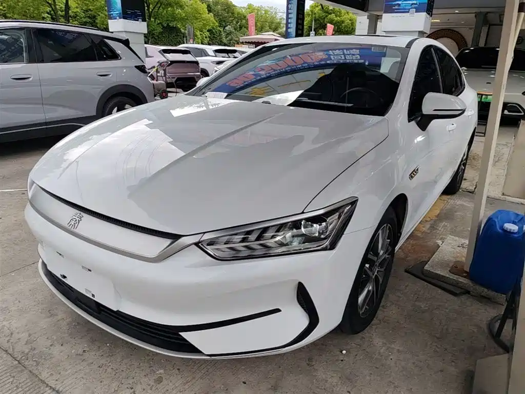 BYD Qin PLUS 2021 EV 500KM Luxury Model