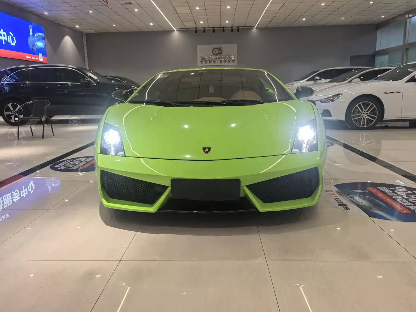 Lamborghini Gallardo 2012 LP 560-4 Gold Edition фото 2