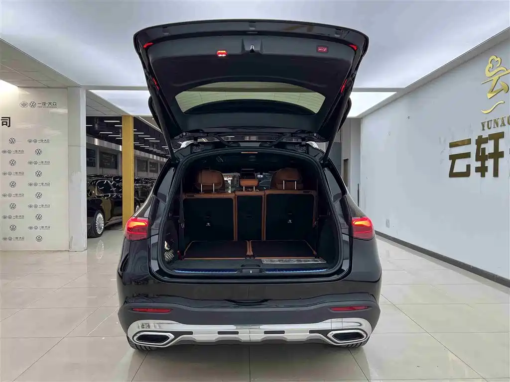 Mercedes-Benz GLC 2023 GLC 260 L 4MATIC Dynamic 7-Seater фото 19