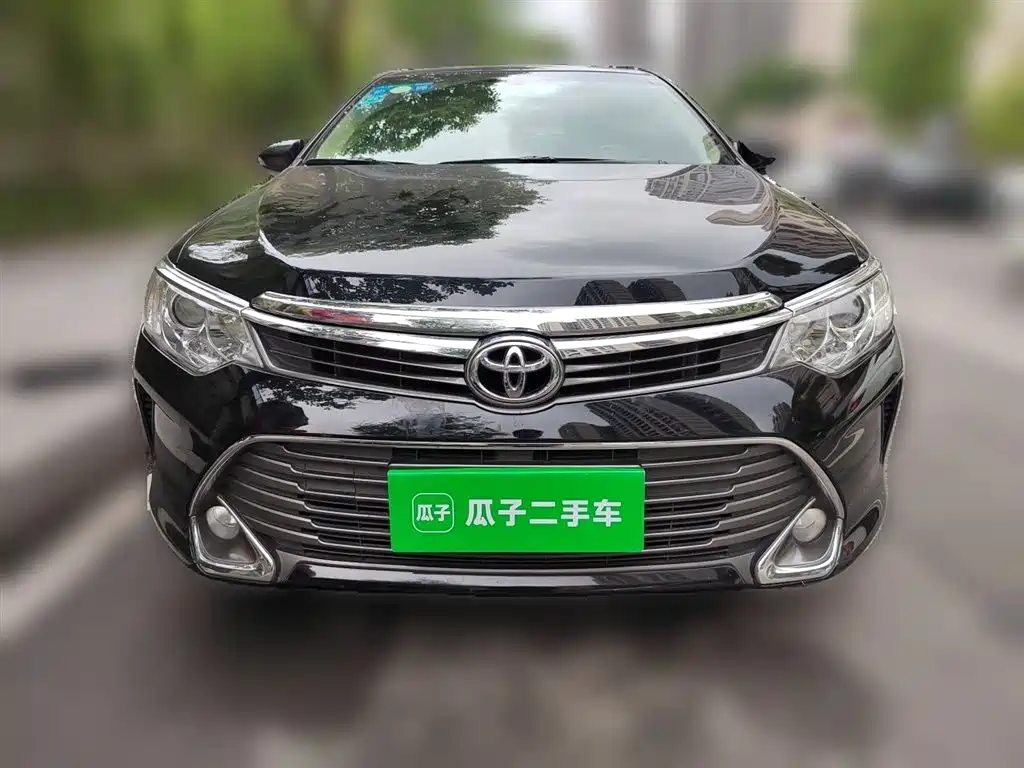 Toyota Camry 2015 2.0G Leading Edition фото 3