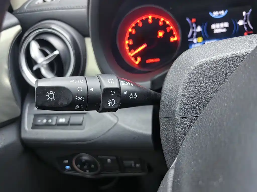 BYD Song 2018 2018 1.5TI Manual Smart Connect Advanced Edition