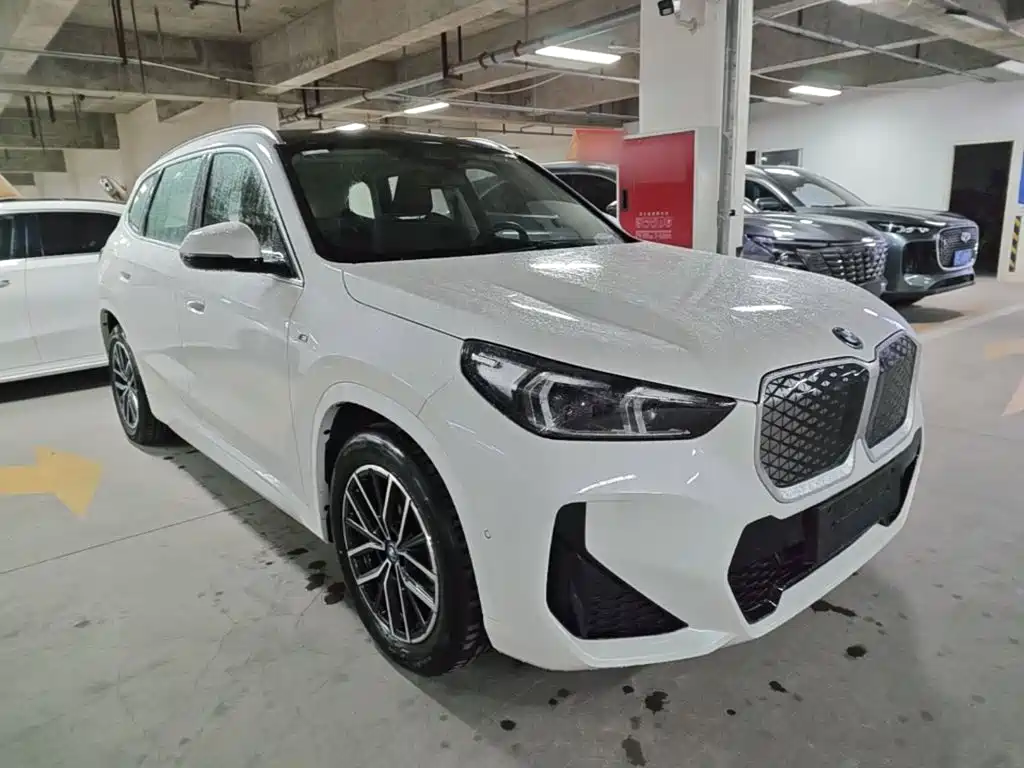 BMW iX1 2025 2025 eDrive25L M Sport Package