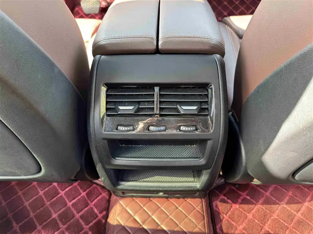BMW X5 (Import) 2022 xDrive40i M Sport Package фото 13