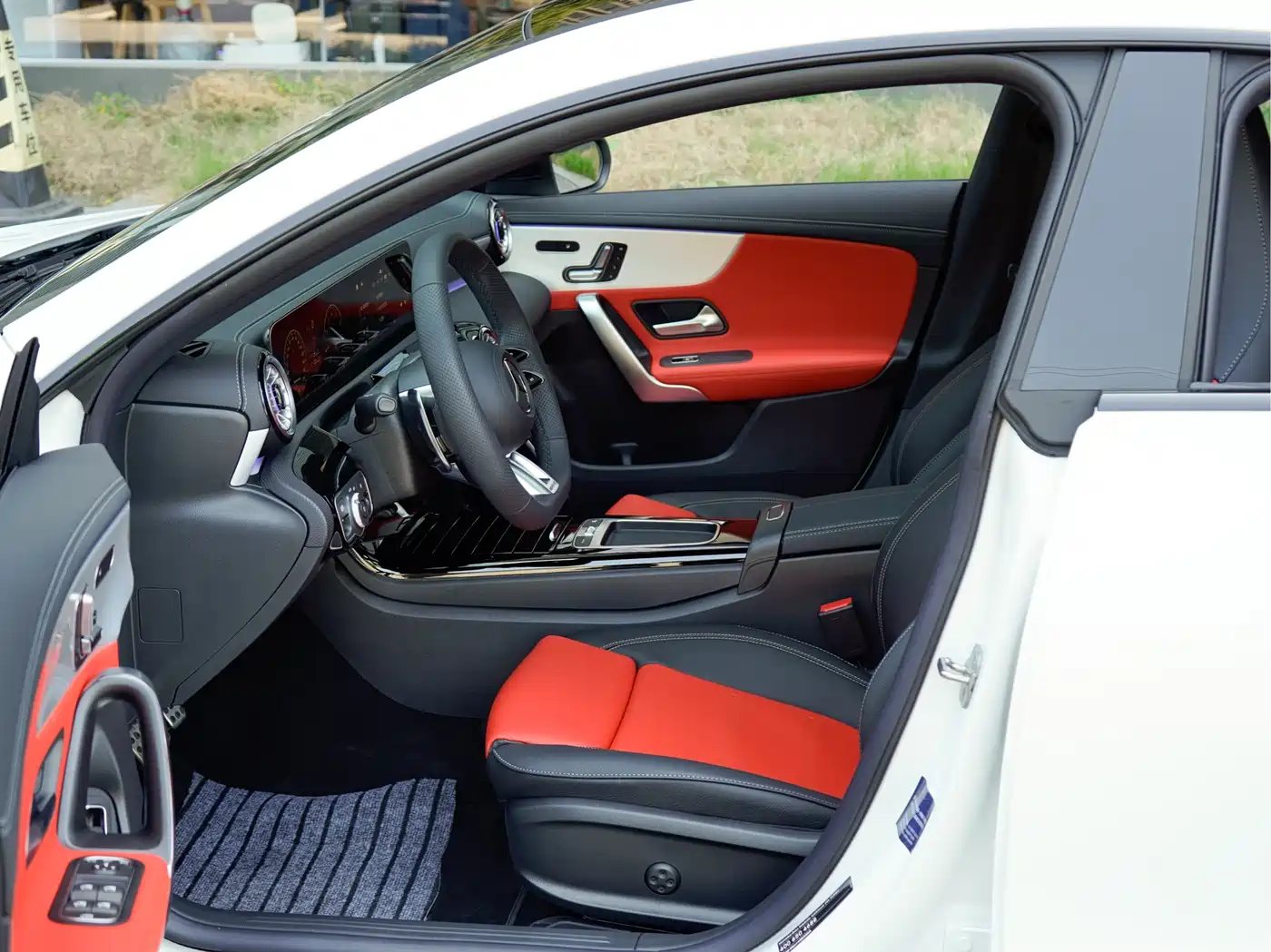 Mercedes-Benz CLA AMG 2026 AMG CLA 35 4MATIC фото 11